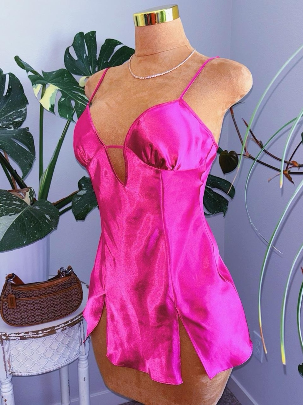 Y2K Frederick’s of Hollywood Hot Pink Satin Chemise Nightgown Small | Cutout Lin